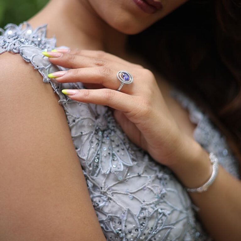 Tanzanite Spiral Ring